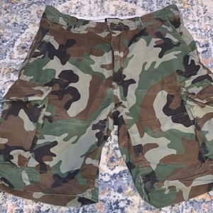 Polo Ralph Lauren men’s camouflage cargo shorts
